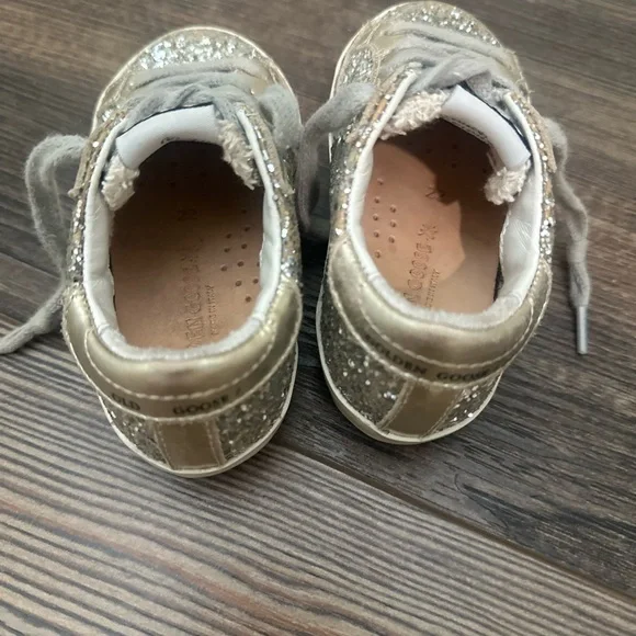 Golden Goose Sneakers - Picture 3 of 3